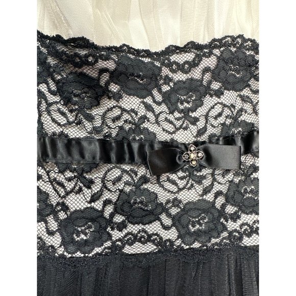Mystic Strapless A Line Dress Womens Black White Lace Bodice Colorless Flowy - Picture 3 of 14